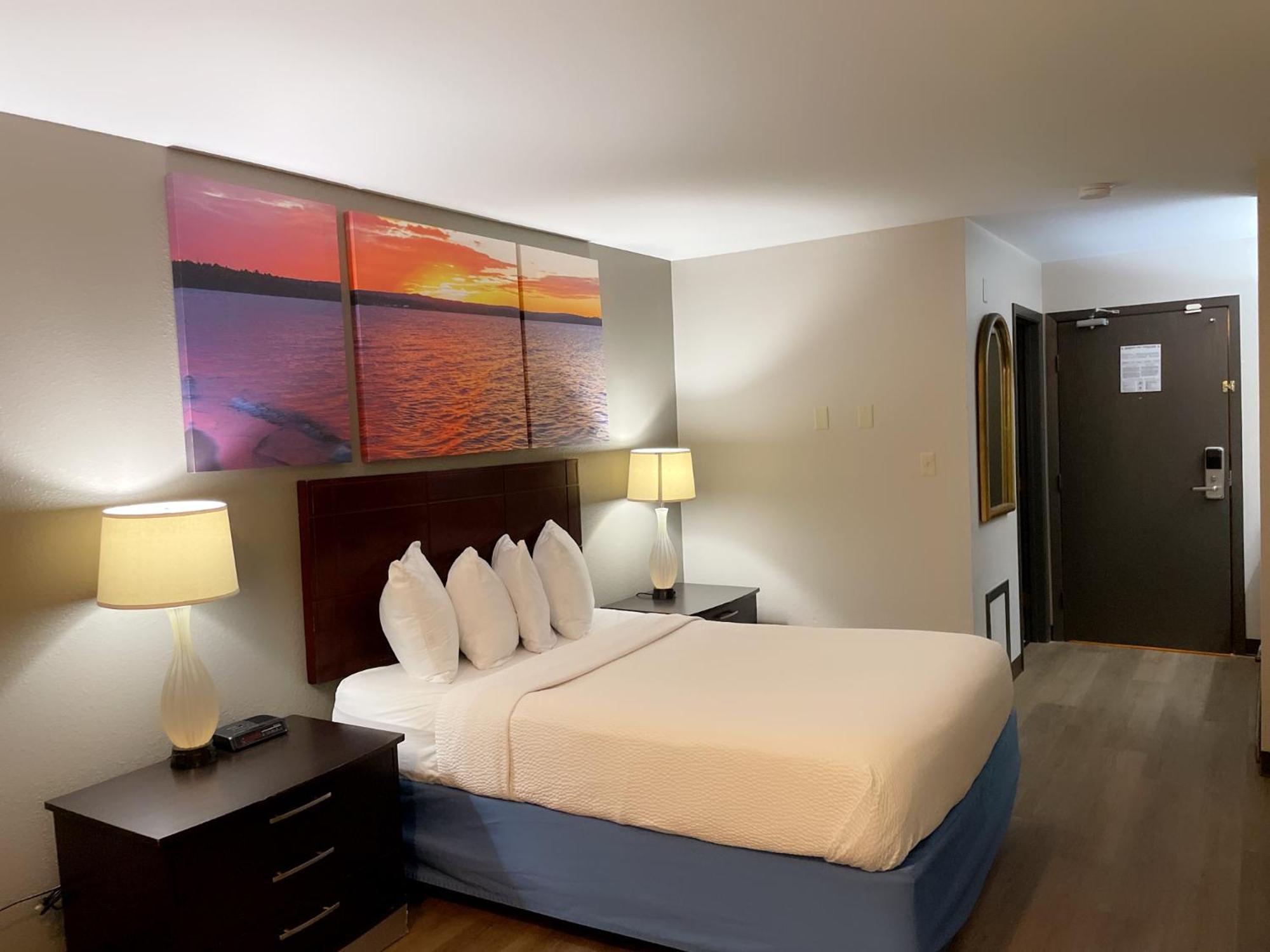 Days Inn & Suites By Wyndham Stevens Point Eksteriør bilde