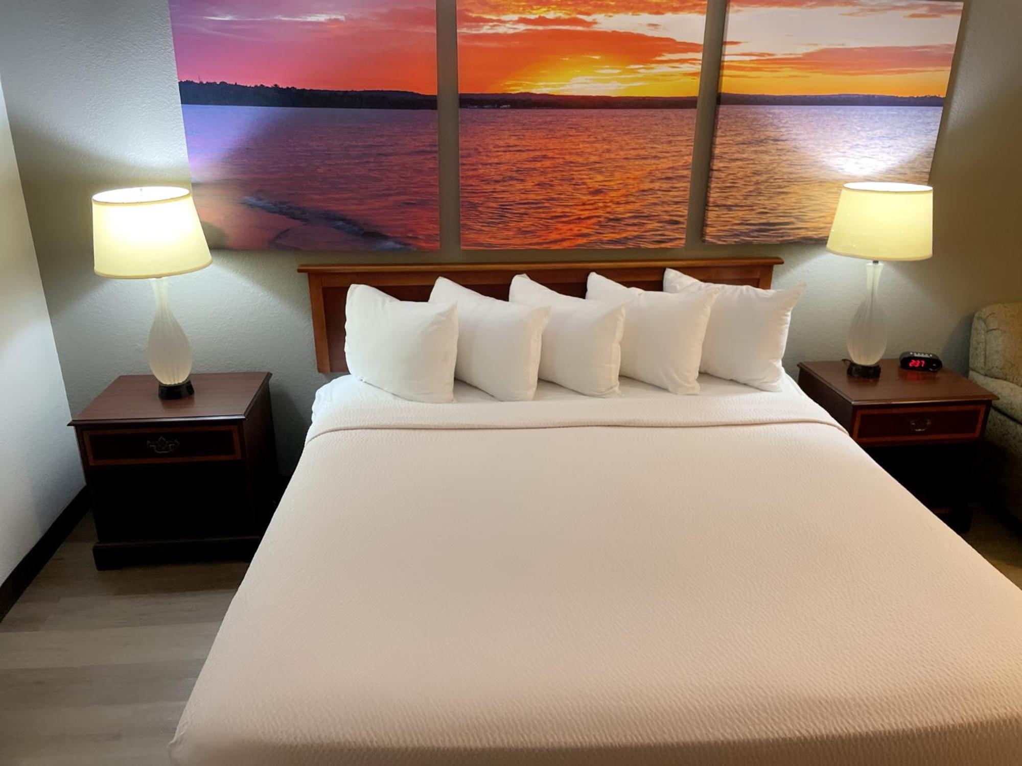 Days Inn & Suites By Wyndham Stevens Point Eksteriør bilde